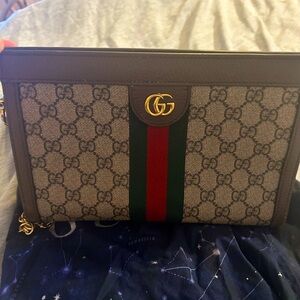 Gucci GG Supreme Ophidia Shoulder Bag